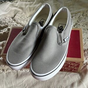NWT Grey vans classic